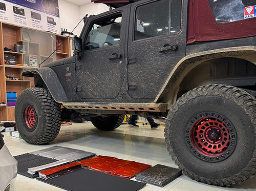 Dernières solutions de l'entreprise Rubicon - Isolation acoustique améliorée dans toute la voiture